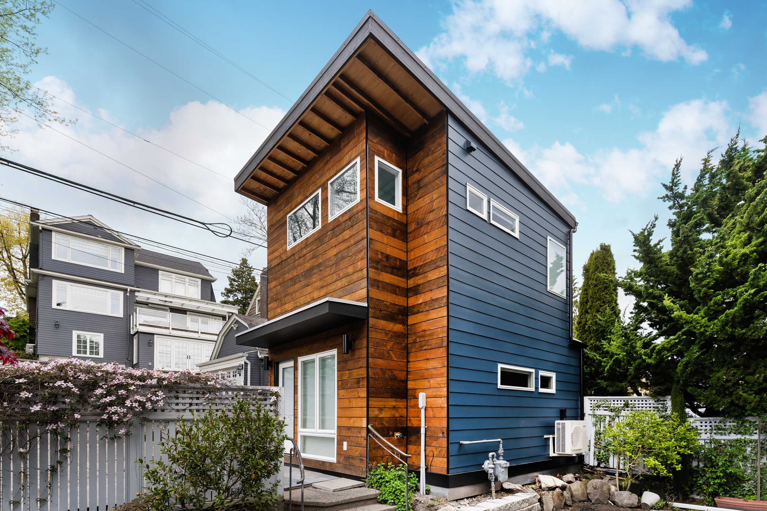 Exterior of a Margo DADU floor-plan located at 1116 E Hamlin St Seattle, WA 98102