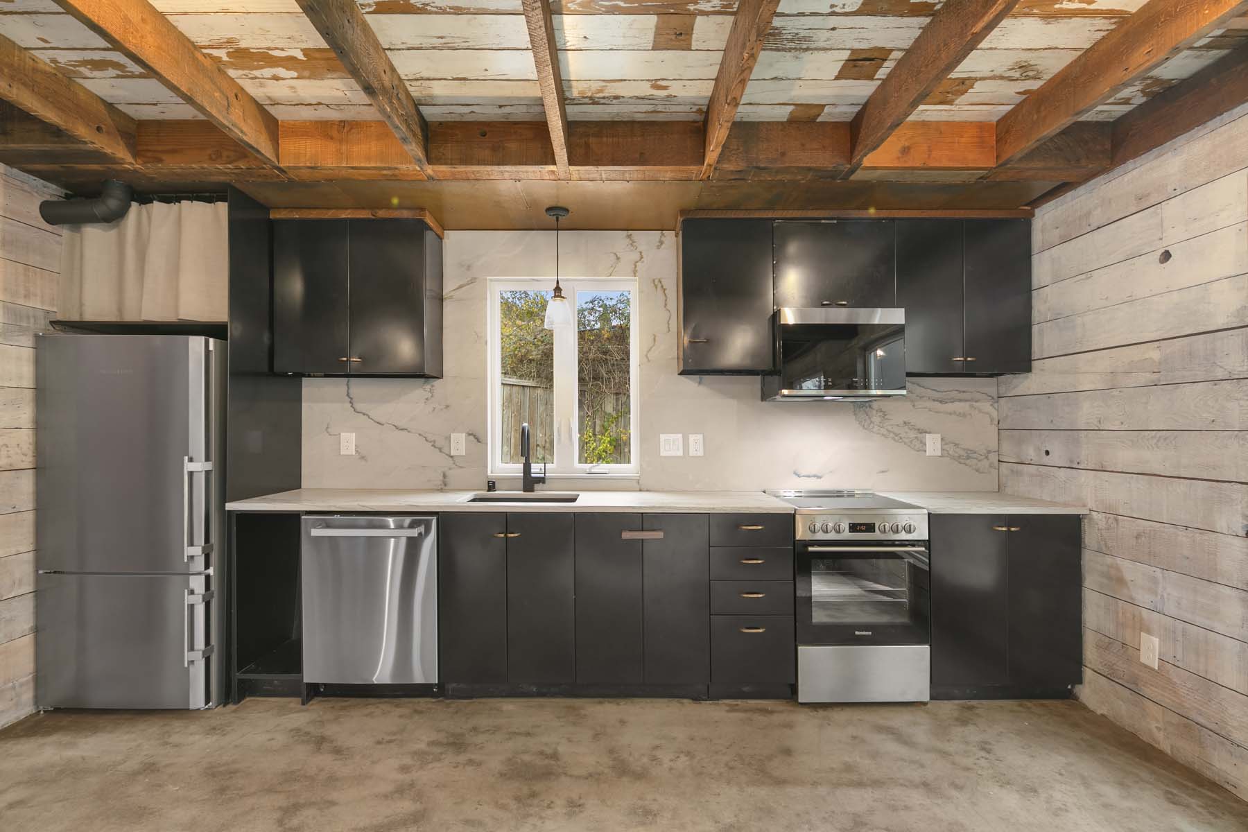 Seattle DADU Backyard Cottage built by New Image Construction Management