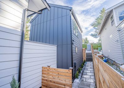 Exterior of a new Seattle DADU construction featuring our Lily DADU floor plan which is 612 sq. ft. with 1 bedroom and 1.5 bathrooms.