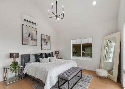 SFR at 4720B 45th Ave SW Seattle, WA 98116